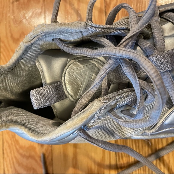 Nike NASA PG3 “50th Anniversary” chrome shoes size 6 - Picture 6 of 8